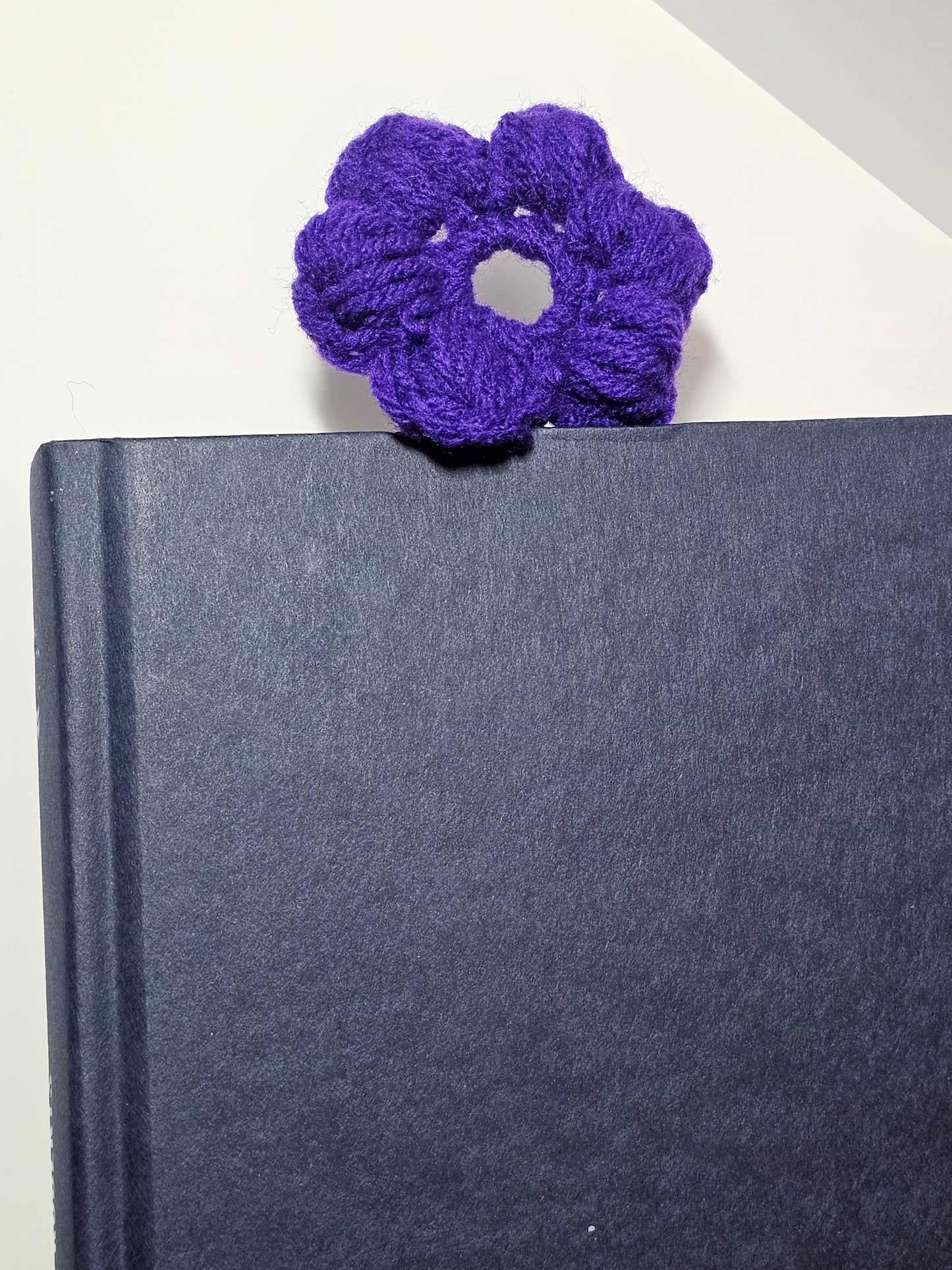 Paperclip bookmark
